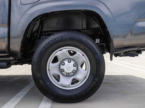 Used 2021 Toyota Tacoma SR5 image 10