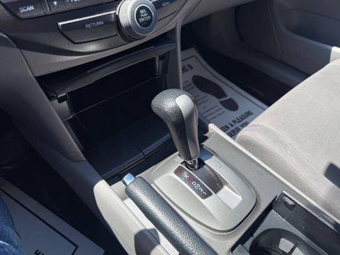 Used 2012 Honda Accord LX image 18