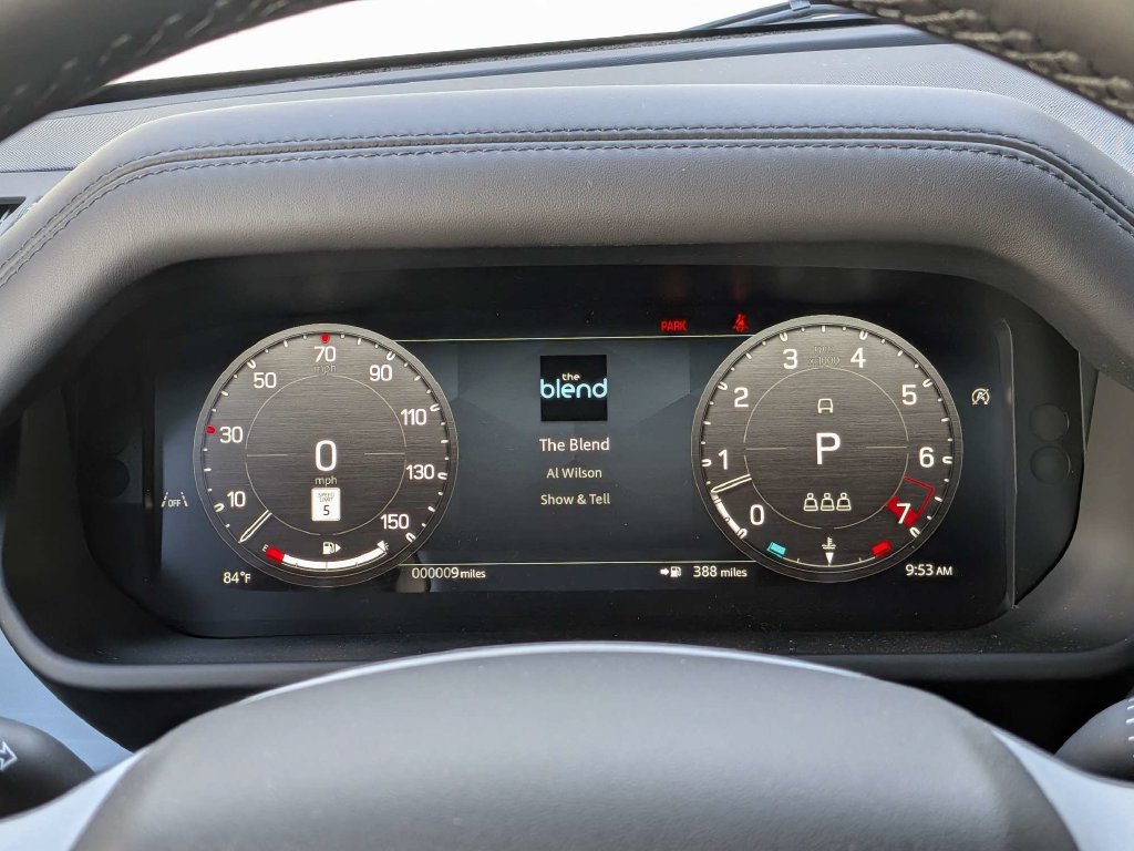 New 2026 Land Rover Defender 110 X-Dynamic SE AWD/4WD image 28