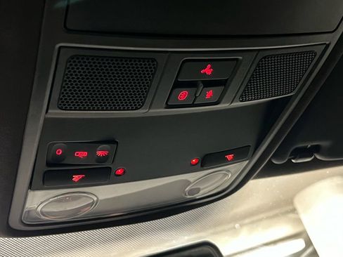 Used 2013 Volkswagen GTI 4-Door image 23