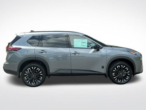 New 2026 Nissan Rogue SV AWD/4WD image 8