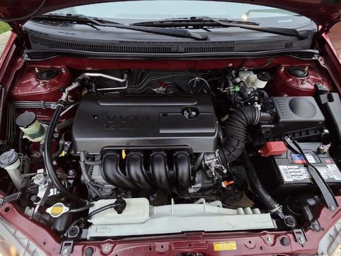 Used 2005 Toyota Corolla LE image 12