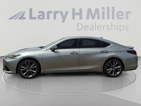Used 2020 Lexus ES 350 F Sport w/ Accessory Package 2 FWD image 2