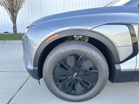 New 2026 Chevrolet Blazer EV LT AWD/4WD image 32