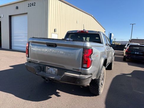 Used 2023 Chevrolet Colorado ZR2 w/ ZR2 Convenience Package III image 13