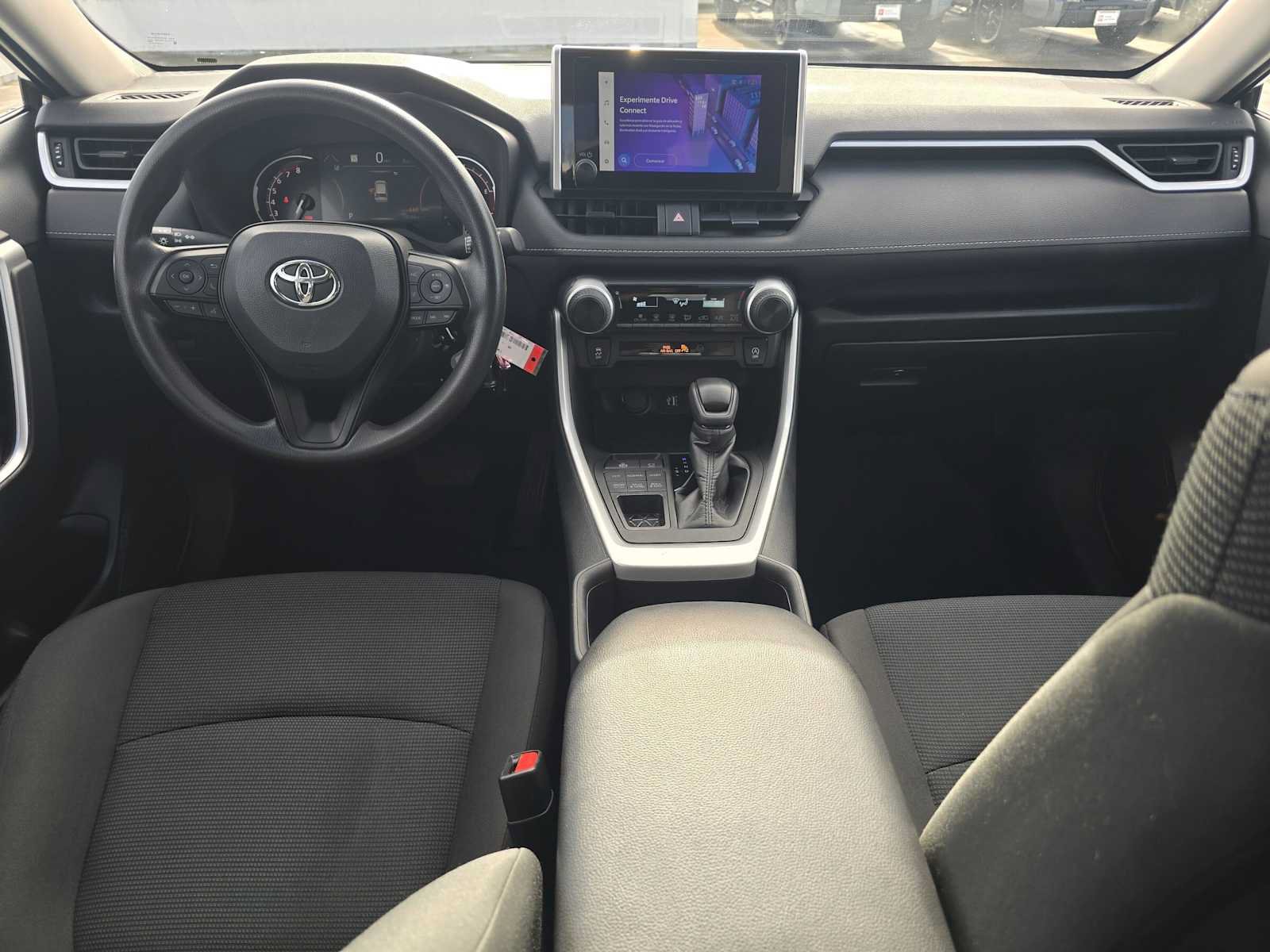 Used 2024 Toyota RAV4 LE AWD/4WD image 18