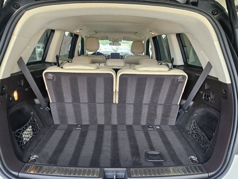 Used 2017 Mercedes-Benz GLS 450 4MATIC image 11