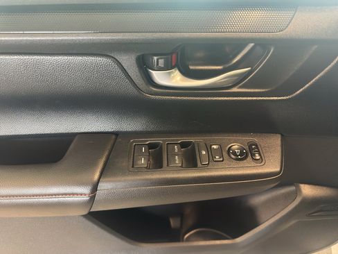 Used 2023 Honda CR-V Sport image 9