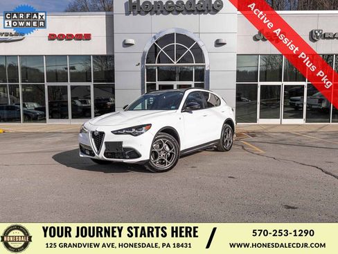 Used 2024 Alfa Romeo Stelvio Ti w/ Active Assist Plus Package image 1