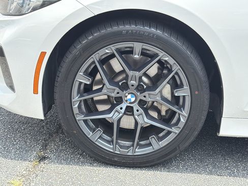 Used 2025 BMW 330i Sedan w/ Convenience Package RWD image 31