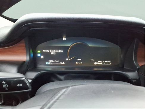 Used 2020 Lincoln Aviator Reserve w/ Equipment Group 202A image 20