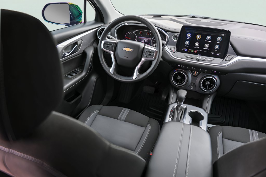Used 2024 Chevrolet Blazer LT w/ Redline Edition FWD image 27