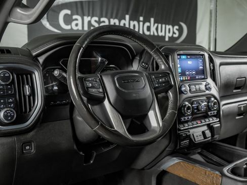 Used 2021 GMC Sierra 2500 Denali w/ Denali Ultimate Package AWD/4WD image 15