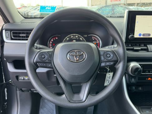 Certified 2025 Toyota RAV4 LE image 21