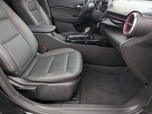 Used 2024 Chevrolet Trax RS w/ Driver Confidence Package image 21
