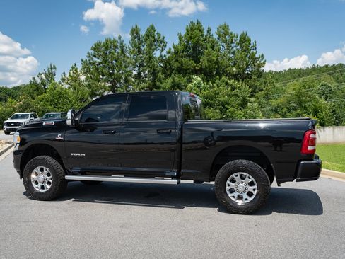 Used 2024 RAM 2500 Laramie AWD/4WD image 7