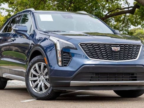 Used 2021 Cadillac XT4 Premium Luxury w/ Driver Assist Package image 10