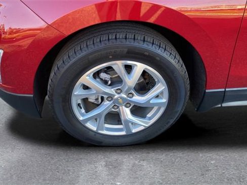 Used 2021 Chevrolet Equinox Premier image 18