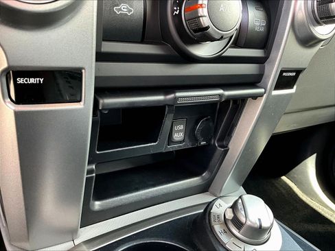 Used 2013 Toyota 4Runner SR5 AWD/4WD image 16