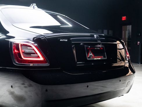 Used 2021 Rolls-Royce Ghost AWD/4WD image 17
