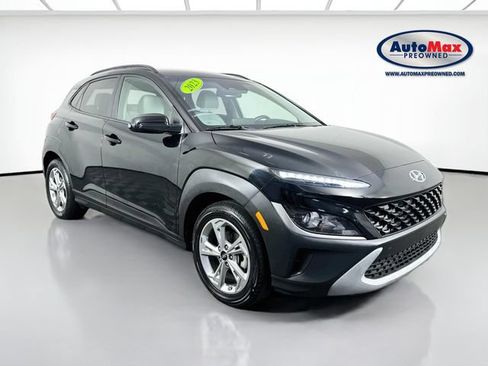 Used 2023 Hyundai Kona SEL FWD image 1