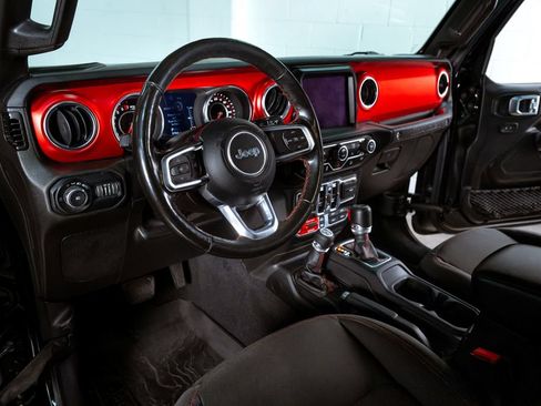 Used 2021 Jeep Wrangler Unlimited Rubicon AWD/4WD image 9