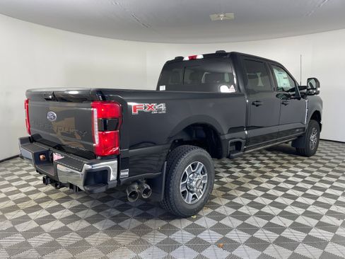 New 2026 Ford F250 Lariat w/ Lariat Ultimate Package image 6