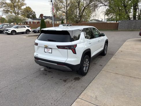 Used 2025 Chevrolet Equinox LT FWD image 5