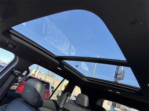 New 2026 Buick Enclave Sport Touring w/ Super Cruise Package image 22