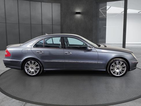 Used 2007 Mercedes-Benz E 350 Sedan image 4