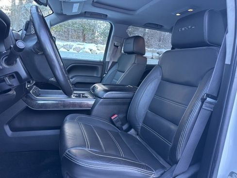 Used 2016 GMC Sierra 2500 Denali w/ Duramax Plus Package image 10