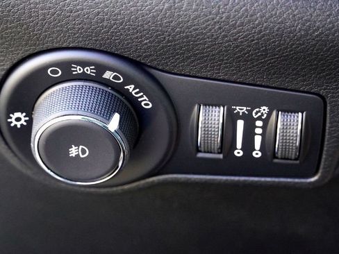 New 2026 Jeep Compass Latitude AWD/4WD image 20