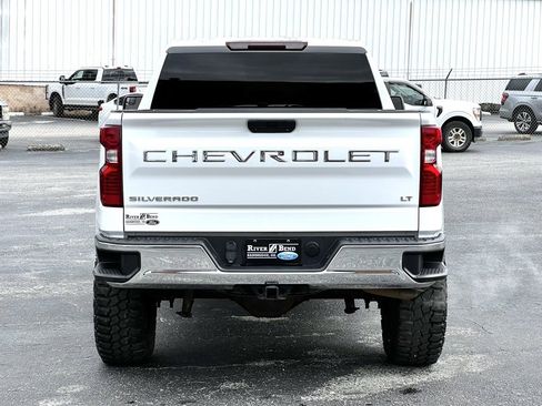Used 2021 Chevrolet Silverado 1500 LT w/ Work Truck Package image 4