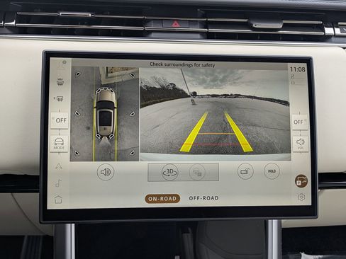 New 2026 Land Rover Range Rover SE image 15