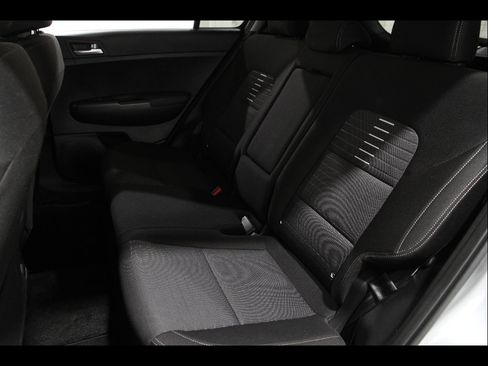 Used 2021 Kia Sportage LX w/ LX Fwd Popular Package image 18