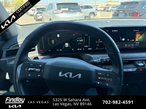 Certified 2024 Kia EV9 Wind AWD/4WD image 9