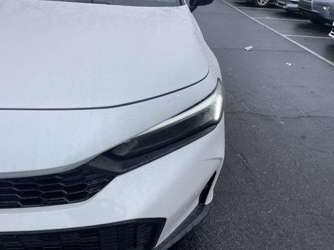 Used 2025 Honda Civic Sport image 14