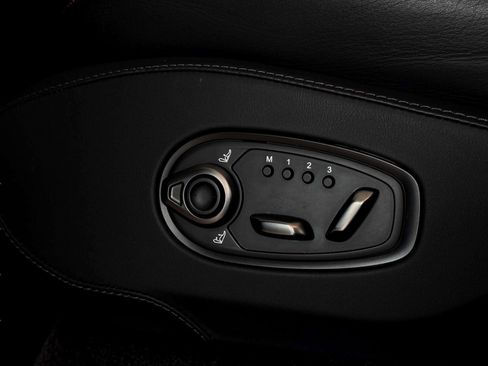 Used 2025 Aston Martin DBX 707 image 18