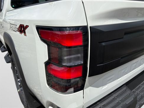 New 2025 Nissan Frontier PRO-4X image 21
