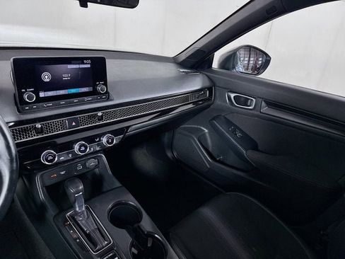 Used 2024 Honda Civic Sport image 18