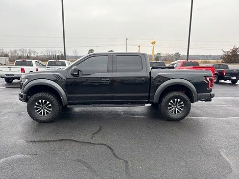 Used 2019 Ford F150 Raptor w/ Equipment Group 801A Mid image 11
