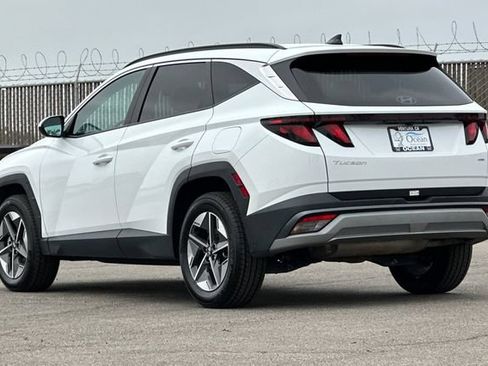 Used 2025 Hyundai Tucson SEL AWD/4WD image 6
