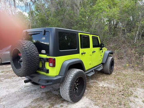 Used 2016 Jeep Wrangler Unlimited Rubicon AWD/4WD image 5