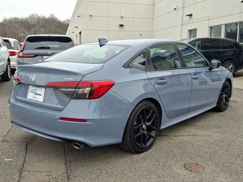 Used 2022 Honda Civic Sport image 4