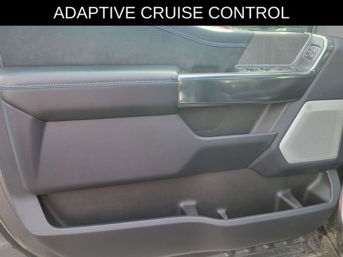 Used 2025 Ford F350 Platinum image 22