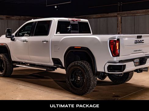 Used 2022 GMC Sierra 3500 Denali w/ Denali Ultimate Package image 6