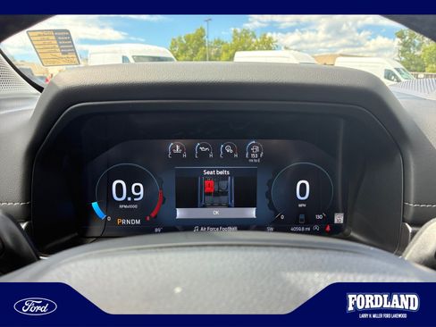 Used 2024 Ford Ranger Lariat w/ FX4 Off-Road Package AWD/4WD image 10