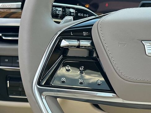 New 2026 Cadillac Escalade ESV Platinum Luxury w/ LPO, Floor Liner Package AWD/4WD image 7