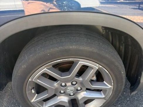Certified 2023 Honda Passport EX-L image 12