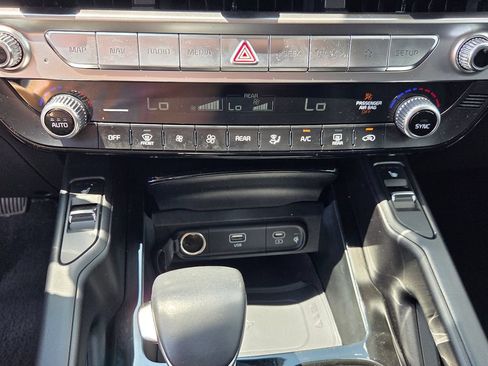Used 2024 Kia Telluride S w/ S Sunroof Package AWD/4WD image 21